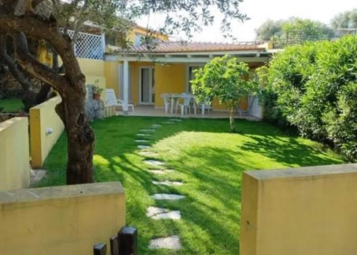 In Sardinia Near Surf Paradise Holiday home